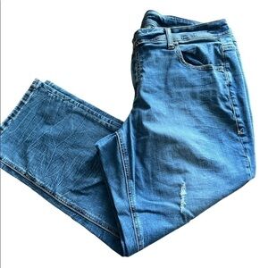 Lane Bryant Genius Fit distressed crop jeans size 18